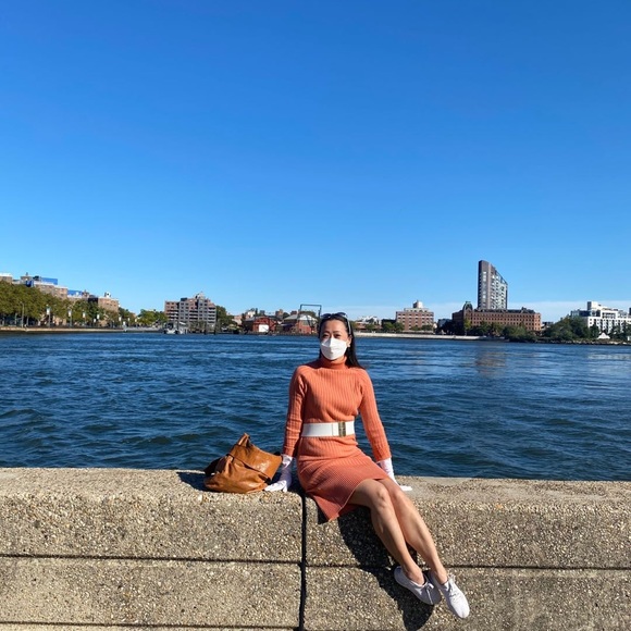 Meet your Posher, May ling - Picture 7 of 14